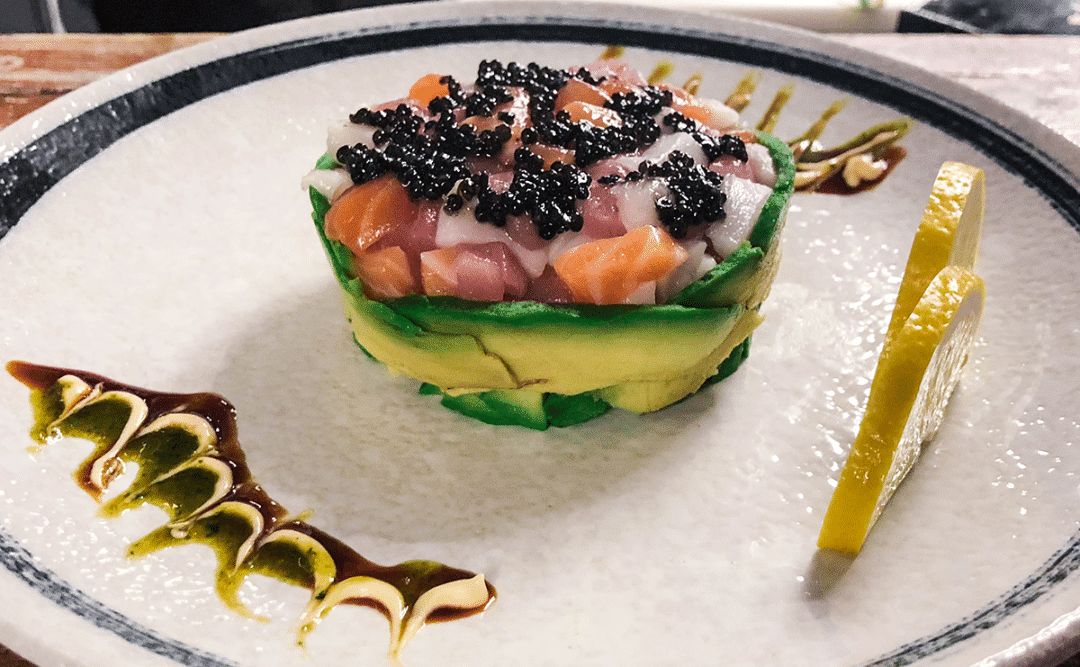 Tartare di pesce, caviale e avocado